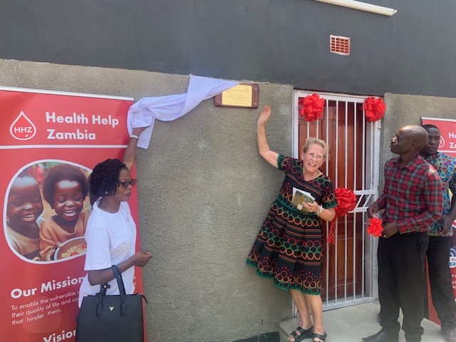 Kath unveiling plaque