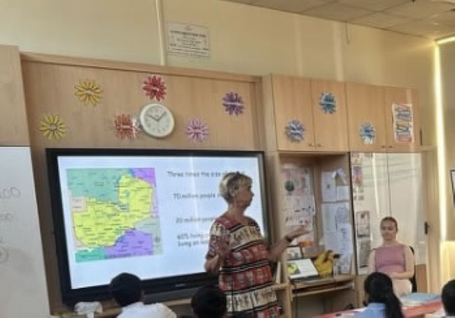 Jute in school Jute in school