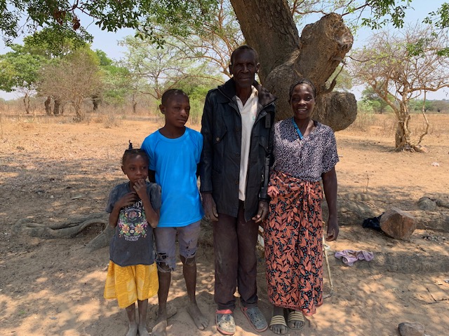 Dimuna family with new clothes